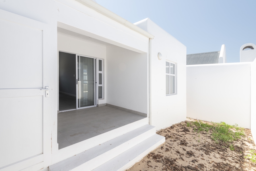 2 Bedroom Property for Sale in Laguna Hills Western Cape